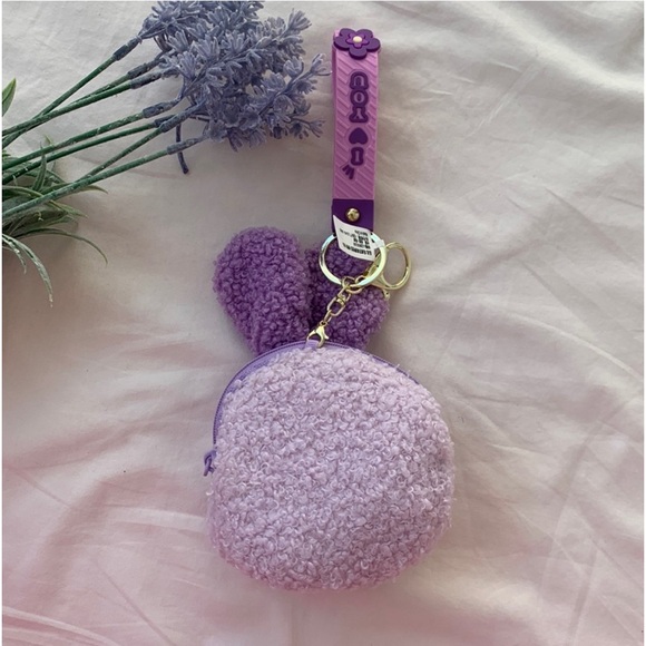 NWT Sherpa bunny coin pouch/keychain/bag charm, OS, purple - Picture 3 of 8
